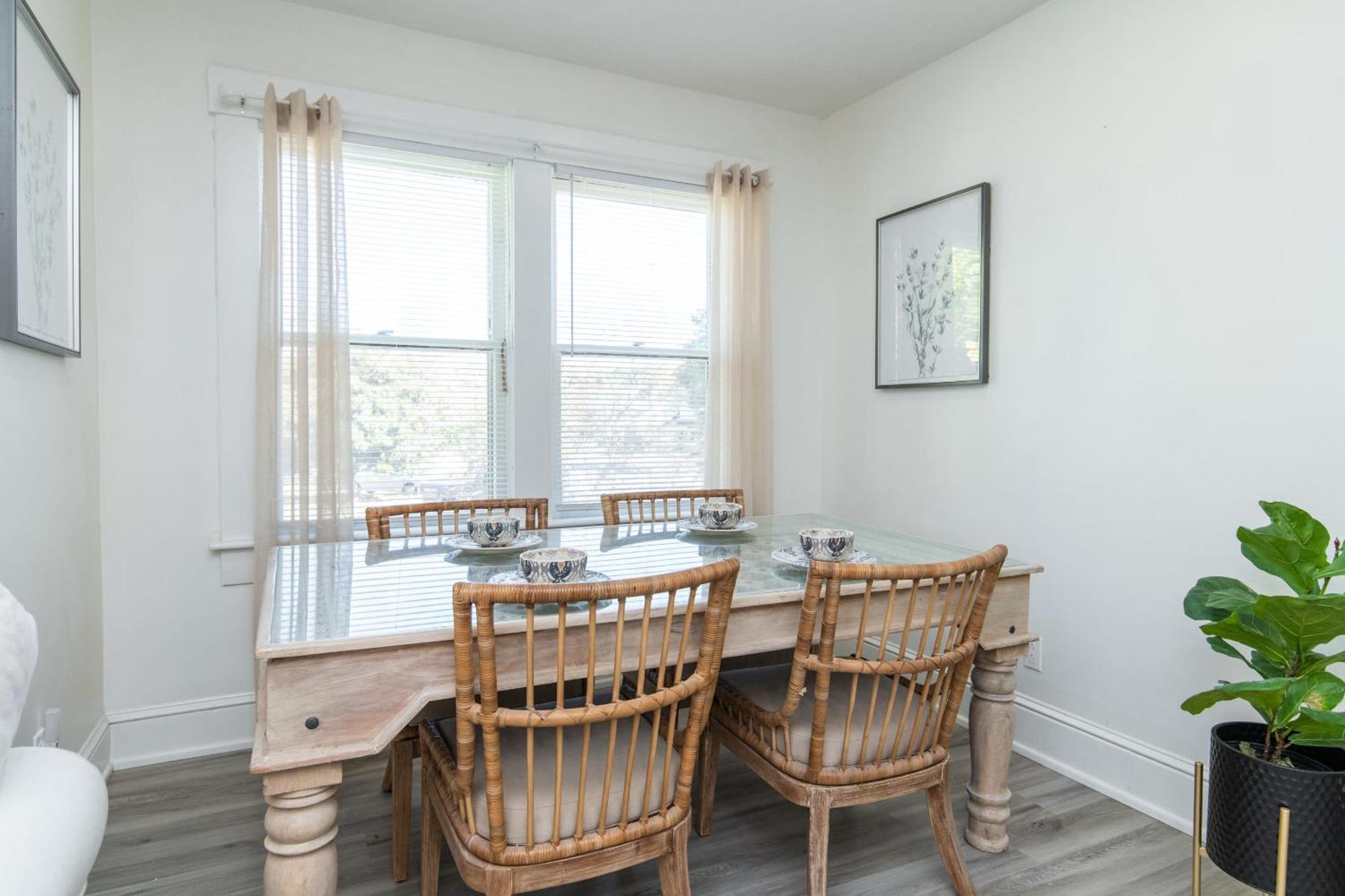 Loft On Capital - Ideally Located To Distilleries Frankfort Exterior photo